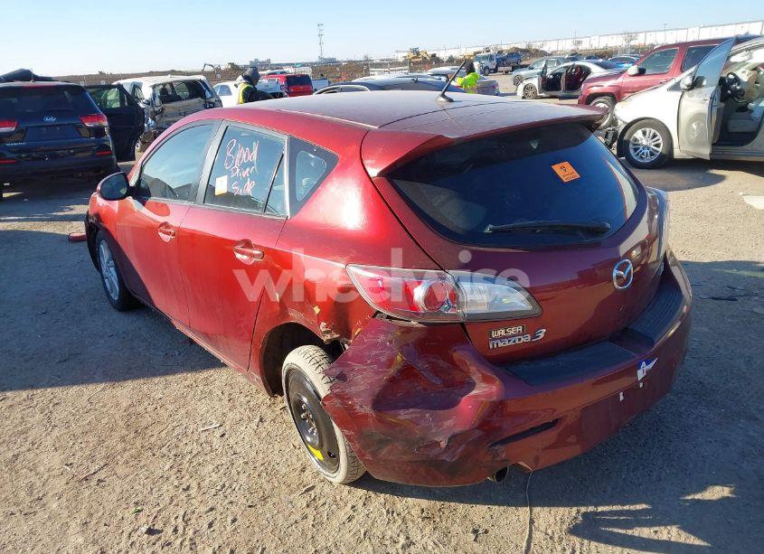 Photo 3 of 2010 Mazda Mazda3 (VIN JM1BL1H51A1256634)