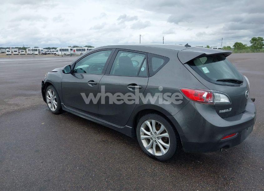 Photo 3 of 2010 Mazda Mazda3 S SPORT (VIN JM1BL1H53A1346853)