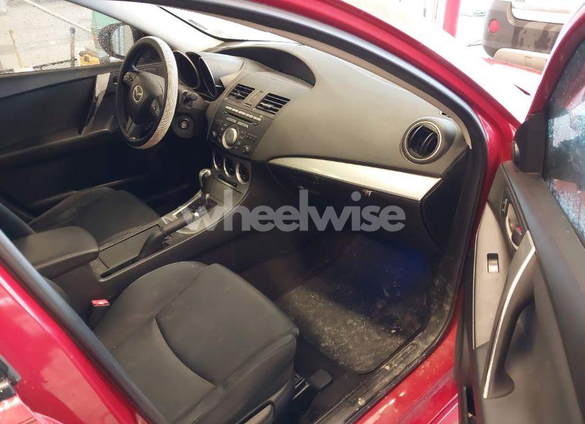 Photo 5 of 2010 Mazda Mazda3 S SPORT (VIN JM1BL1H54A1185655)
