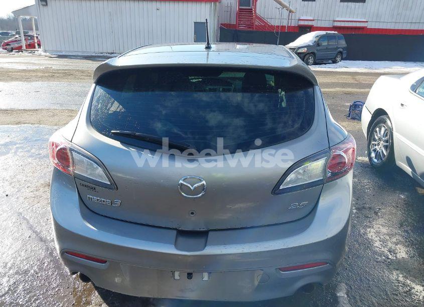 Photo 16 of 2010 Mazda Mazda3 S SPORT (VIN JM1BL1H54A1214104)