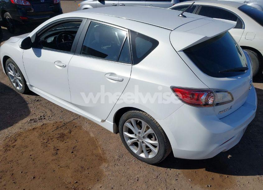 Photo 3 of 2010 Mazda Mazda3 S SPORT (VIN JM1BL1H54A1242050)
