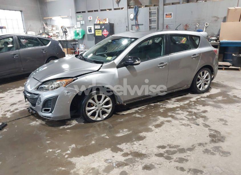 Photo 2 of 2010 Mazda Mazda3 S SPORT (VIN JM1BL1H55A1226259)