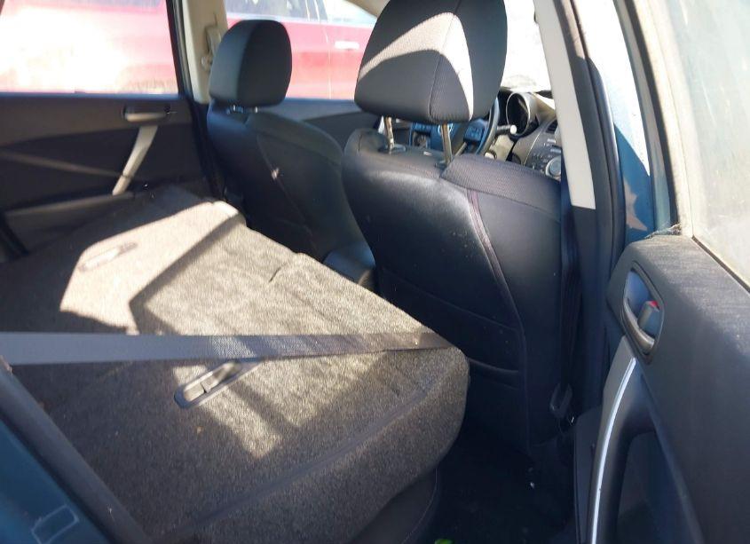 Photo 8 of 2010 Mazda Mazda3 S SPORT (VIN JM1BL1H55A1230795)