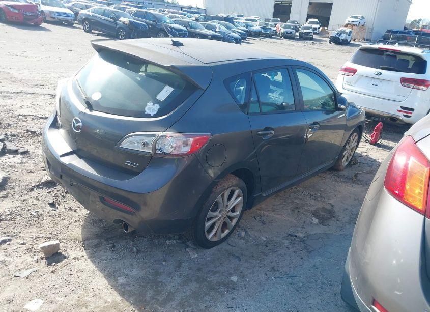 Photo 4 of 2010 Mazda Mazda3 S GRAND TOURING (VIN JM1BL1H56A1141253)