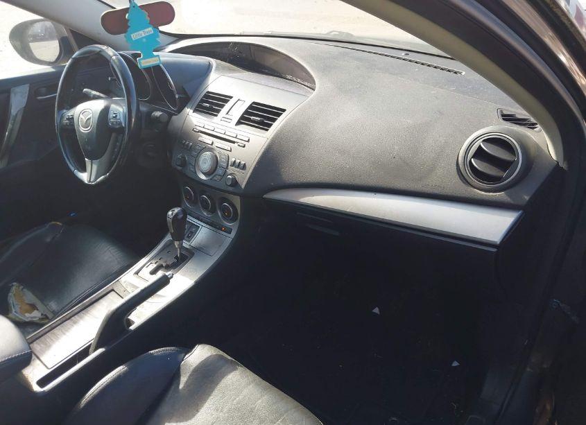 Photo 5 of 2010 Mazda Mazda3 S GRAND TOURING (VIN JM1BL1H56A1141253)