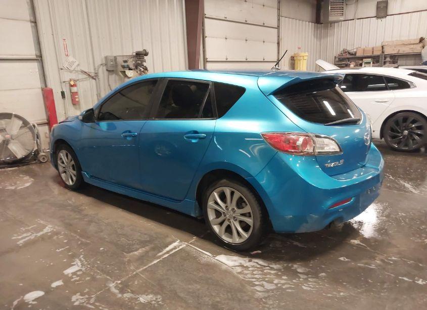Photo 3 of 2010 Mazda Mazda3 S SPORT (VIN JM1BL1H56A1210684)