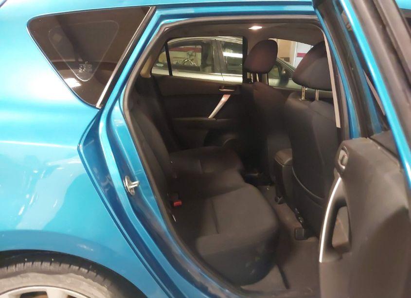 Photo 8 of 2010 Mazda Mazda3 S SPORT (VIN JM1BL1H56A1210684)