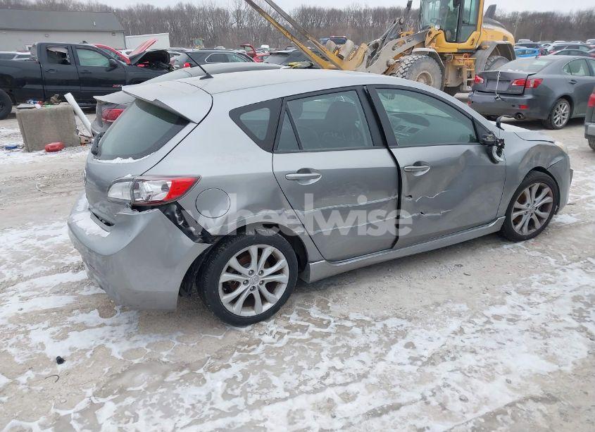Photo 4 of 2010 Mazda Mazda3 S GRAND TOURING (VIN JM1BL1H57A1214078)