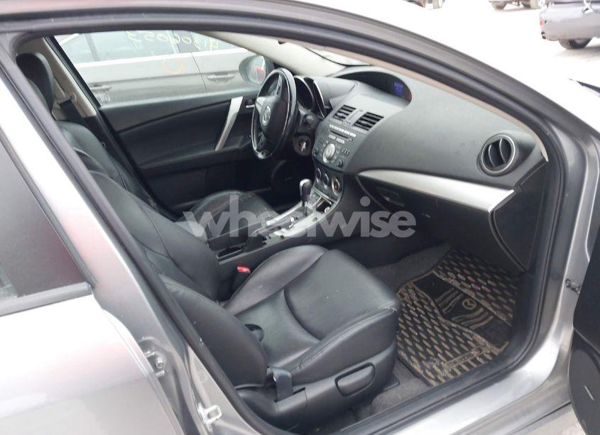 Photo 5 of 2010 Mazda Mazda3 S GRAND TOURING (VIN JM1BL1H57A1214078)