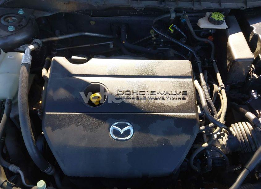 Photo 10 of 2010 Mazda Mazda3 S GRAND TOURING (VIN JM1BL1H57A1280307)