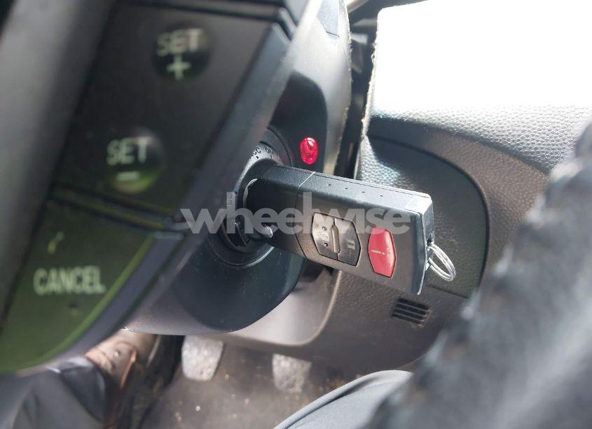 Photo 11 of 2010 Mazda Mazda3 S SPORT (VIN JM1BL1H57A1336522)