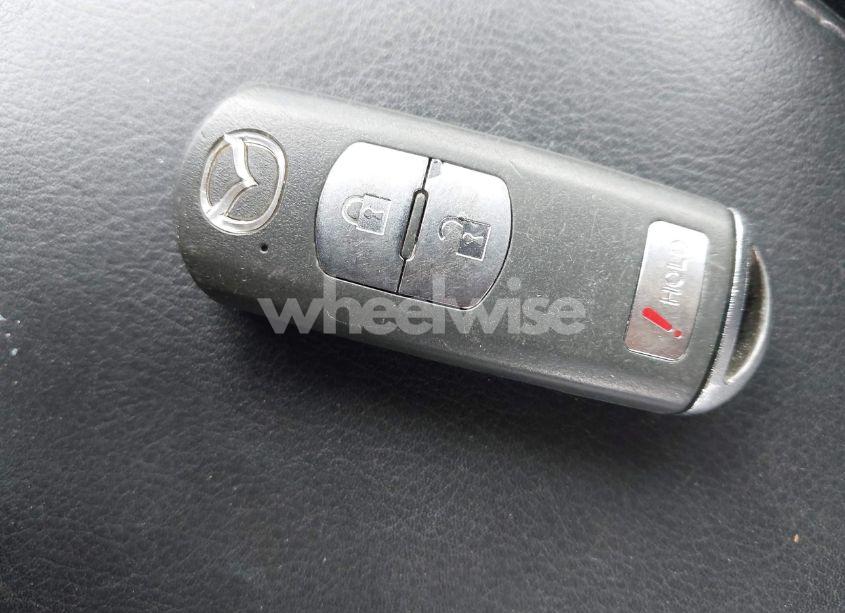 Photo 11 of 2010 Mazda Mazda3 S GRAND TOURING (VIN JM1BL1H58A1113048)