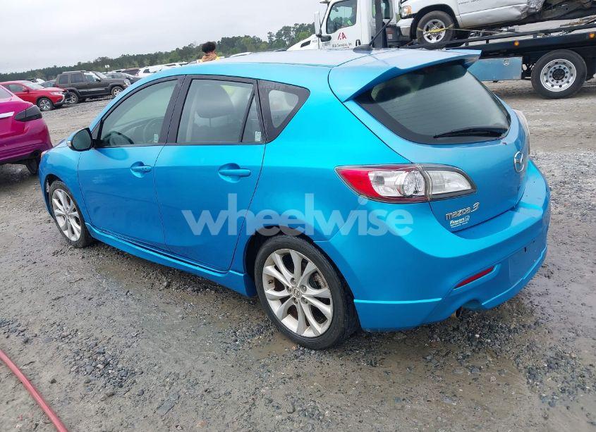 Photo 3 of 2010 Mazda Mazda3 S GRAND TOURING (VIN JM1BL1H58A1113048)