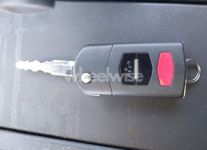 Photo 11 of 2010 Mazda Mazda3 S SPORT (VIN JM1BL1H58A1261488)