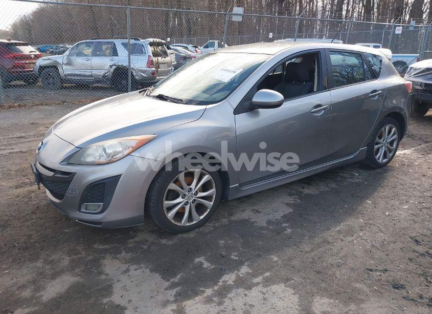 Photo 2 of 2010 Mazda Mazda3 S SPORT (VIN JM1BL1H59A1307460)