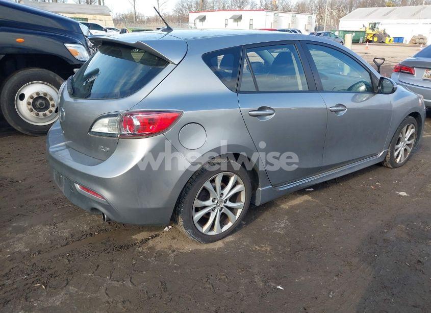 Photo 4 of 2010 Mazda Mazda3 S SPORT (VIN JM1BL1H59A1307460)