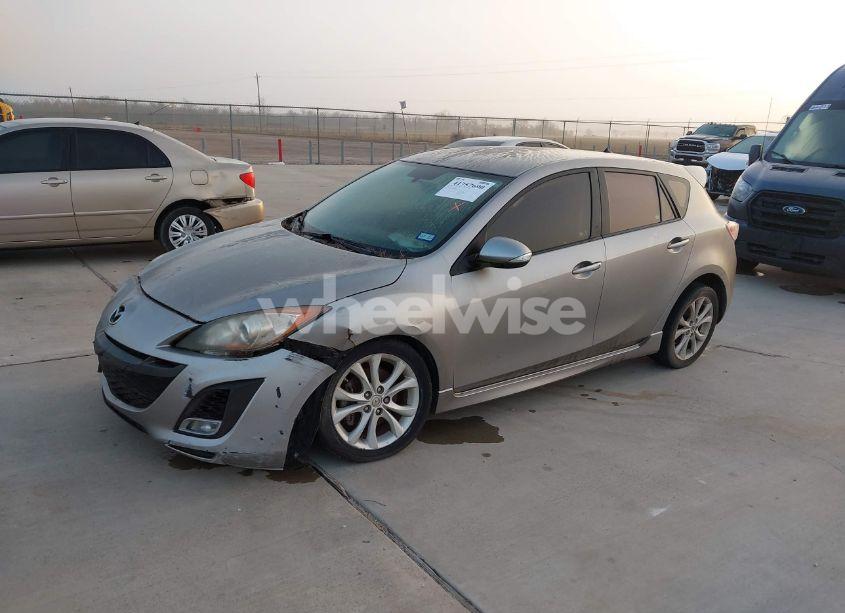 Photo 2 of 2010 Mazda Mazda3 S SPORT (VIN JM1BL1H5XA1227021)