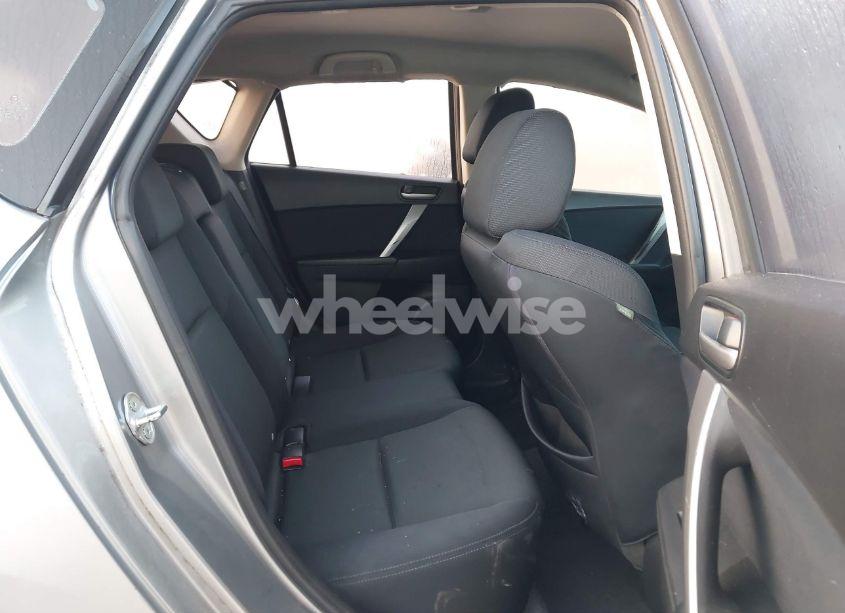 Photo 8 of 2010 Mazda Mazda3 S SPORT (VIN JM1BL1H5XA1227021)