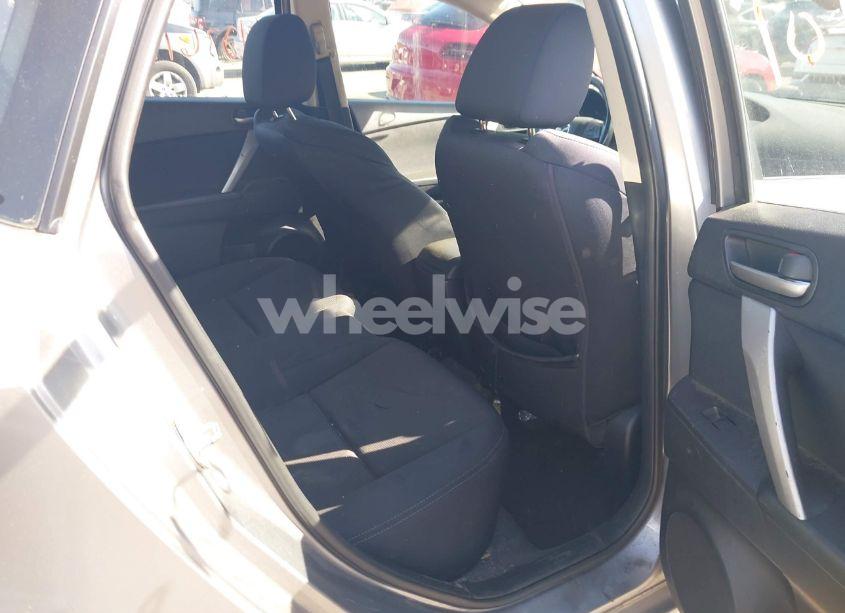 Photo 8 of 2010 Mazda Mazda3 S SPORT (VIN JM1BL1H60A1288340)