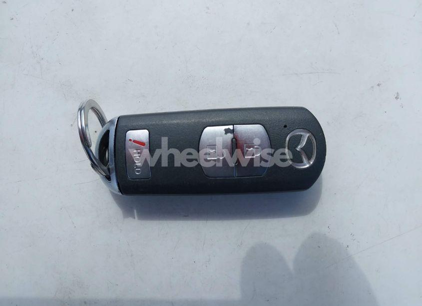 Photo 11 of 2010 Mazda Mazda3 S GRAND TOURING (VIN JM1BL1H60A1311440)