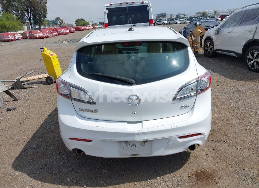 Photo 17 of 2010 Mazda Mazda3 S GRAND TOURING (VIN JM1BL1H60A1311440)