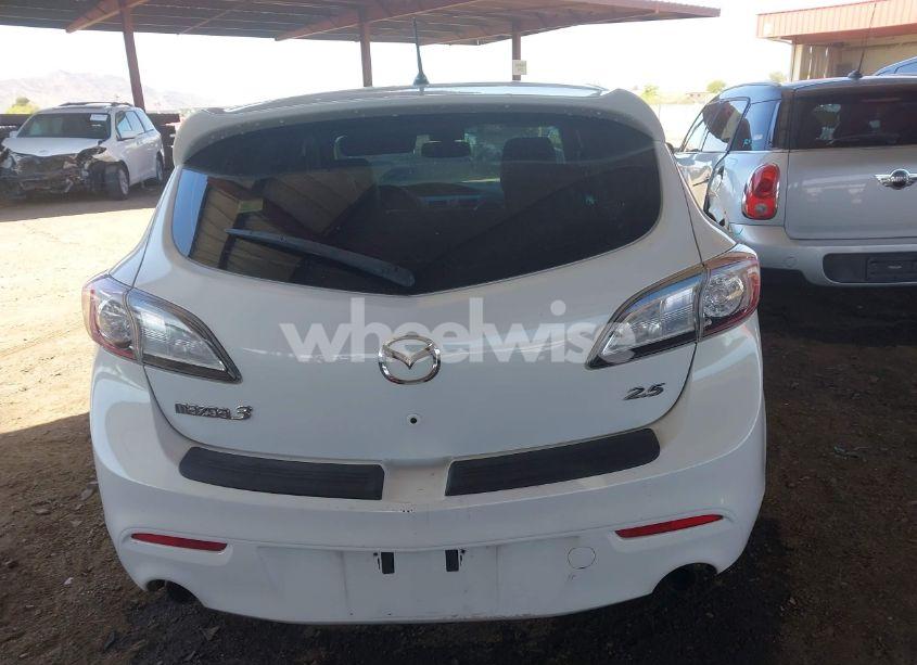 Photo 16 of 2010 Mazda Mazda3 S GRAND TOURING (VIN JM1BL1H62A1129724)