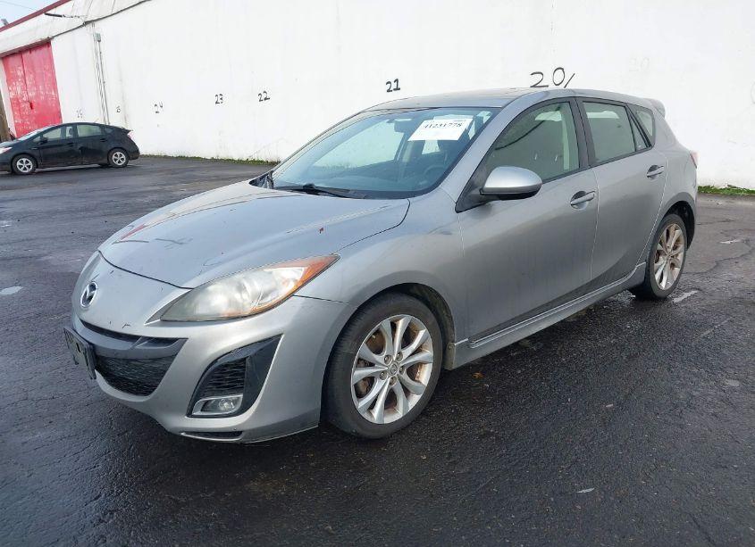 Photo 2 of 2010 Mazda Mazda3 (VIN JM1BL1H62A1259146)