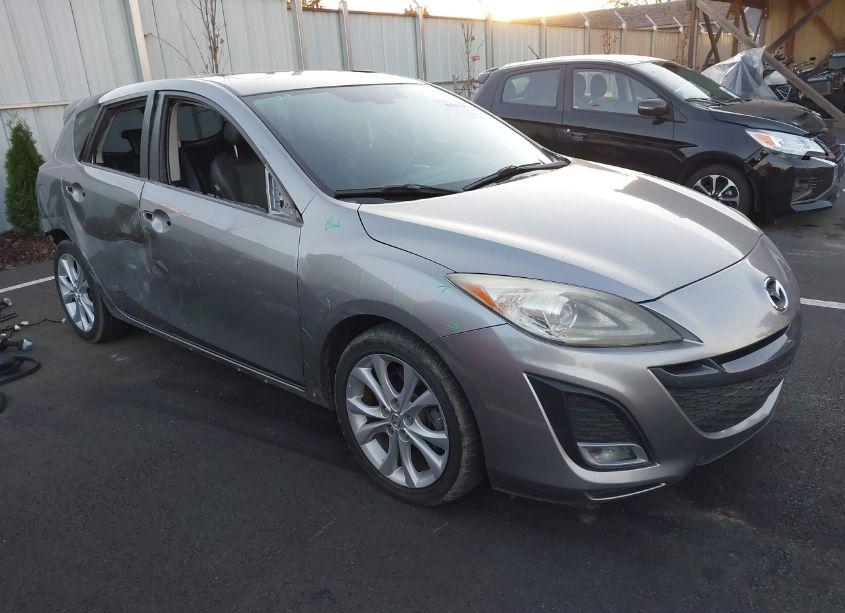 2010 Mazda Mazda3 S GRAND TOURING (VIN JM1BL1H62A1295841) main photo