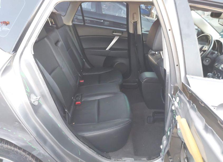 Photo 8 of 2010 Mazda Mazda3 S GRAND TOURING (VIN JM1BL1H62A1295841)