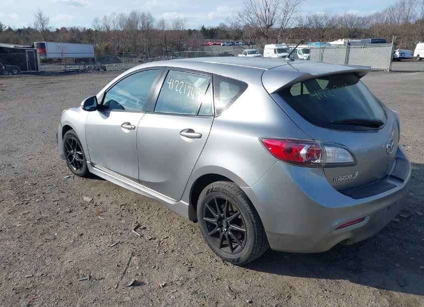Photo 3 of 2010 Mazda Mazda3 S SPORT (VIN JM1BL1H64A1146444)