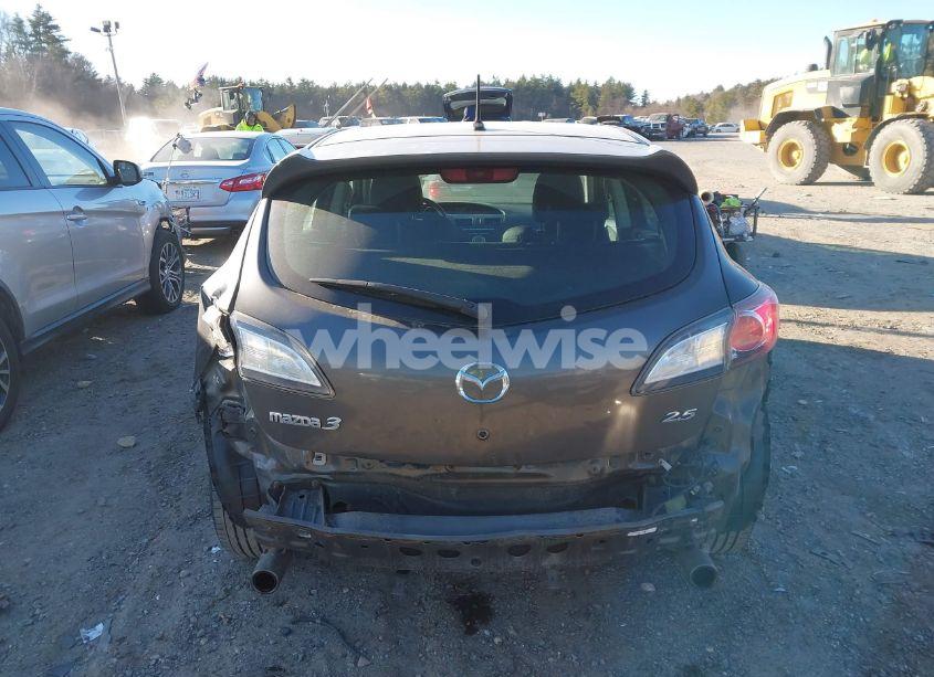 Photo 17 of 2010 Mazda Mazda3 S SPORT (VIN JM1BL1H64A1149716)