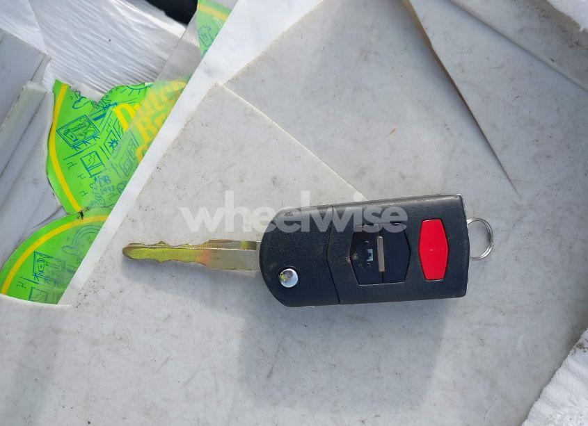 Photo 11 of 2010 Mazda Mazda3 S SPORT (VIN JM1BL1H64A1164541)