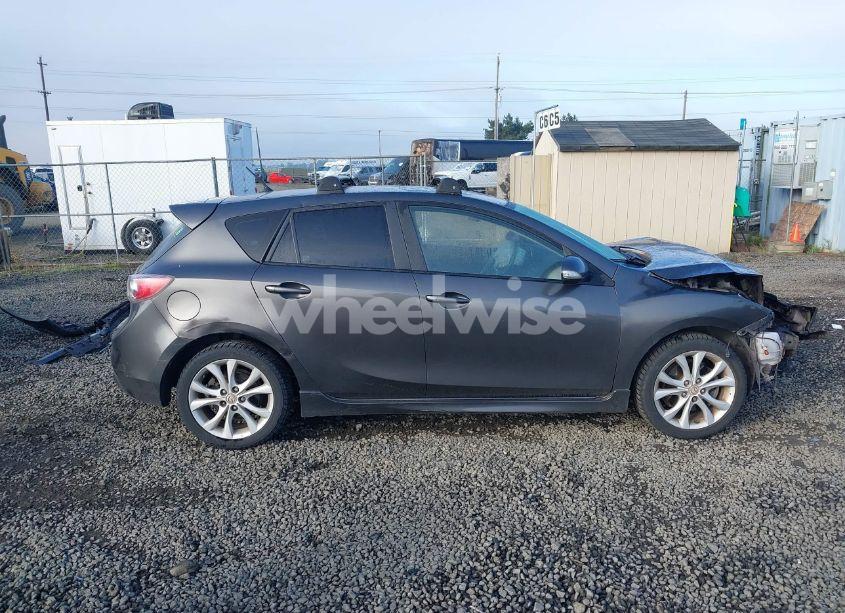 Photo 14 of 2010 Mazda Mazda3 S SPORT (VIN JM1BL1H64A1164541)