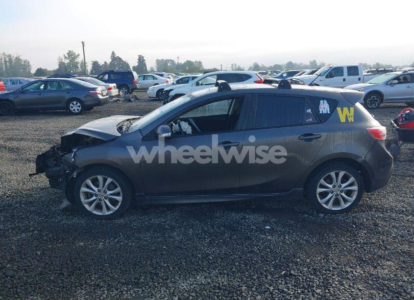 Photo 15 of 2010 Mazda Mazda3 S SPORT (VIN JM1BL1H64A1164541)