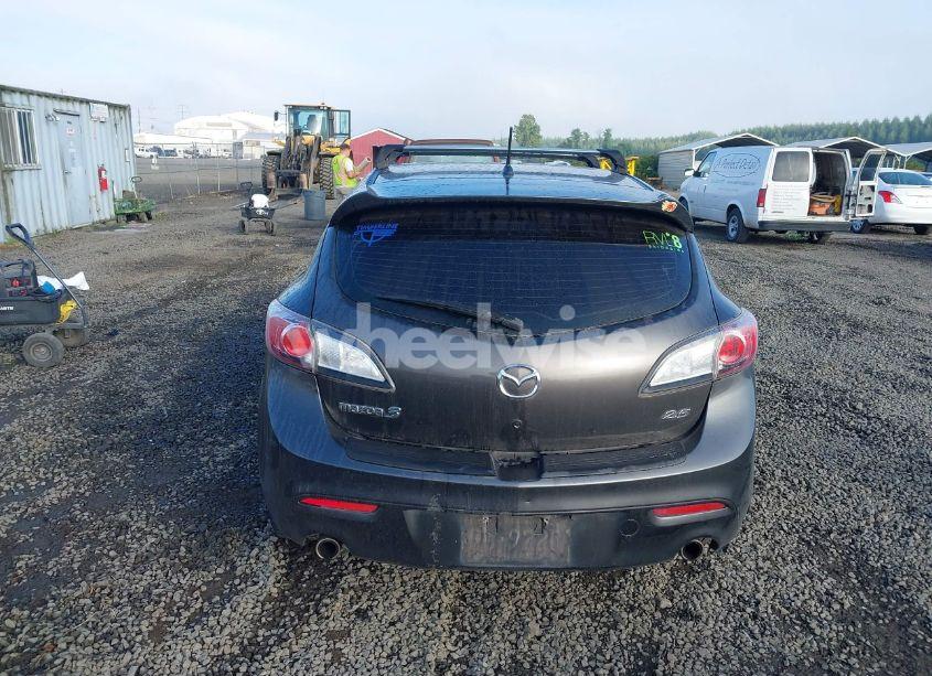 Photo 17 of 2010 Mazda Mazda3 S SPORT (VIN JM1BL1H64A1164541)