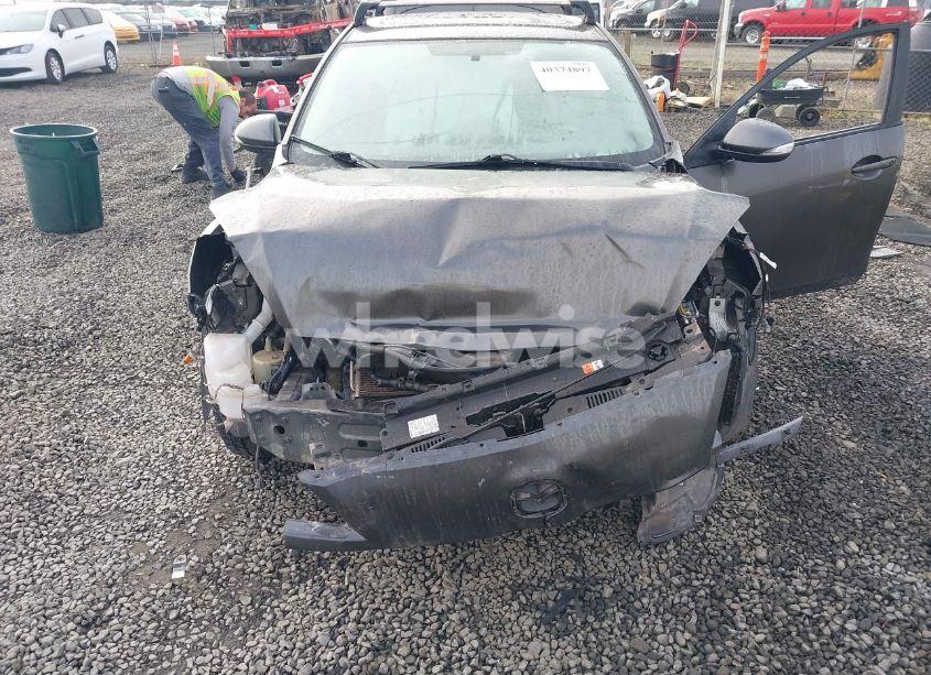 Photo 6 of 2010 Mazda Mazda3 S SPORT (VIN JM1BL1H64A1164541)