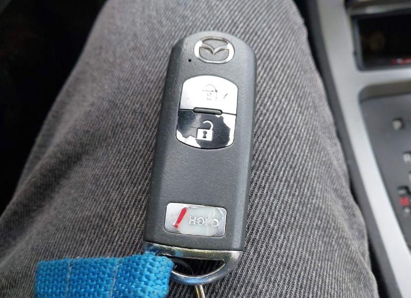 Photo 11 of 2010 Mazda Mazda3 S SPORT (VIN JM1BL1H64A1352038)