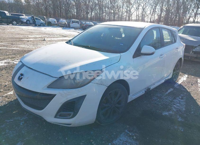 Photo 2 of 2010 Mazda Mazda3 S SPORT (VIN JM1BL1H65A1158599)
