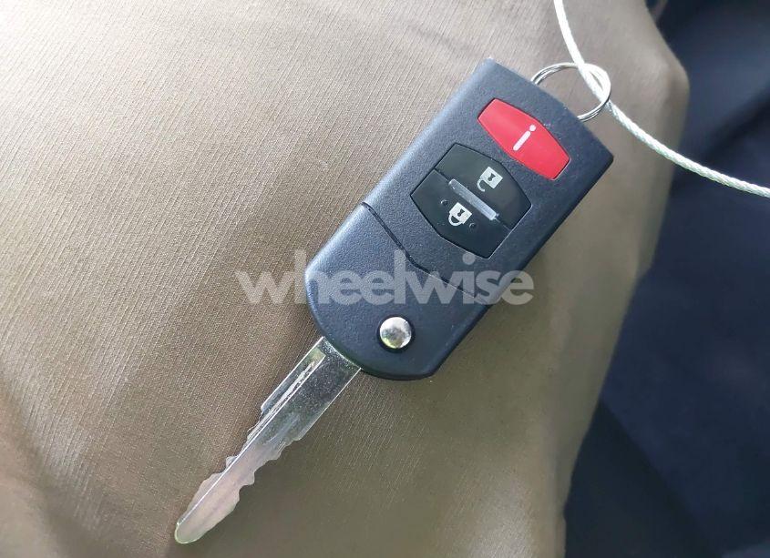 Photo 11 of 2010 Mazda Mazda3 S SPORT (VIN JM1BL1H65A1292612)