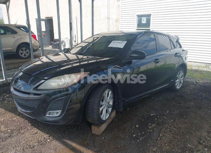 Photo 2 of 2010 Mazda Mazda3 S SPORT (VIN JM1BL1H65A1292612)