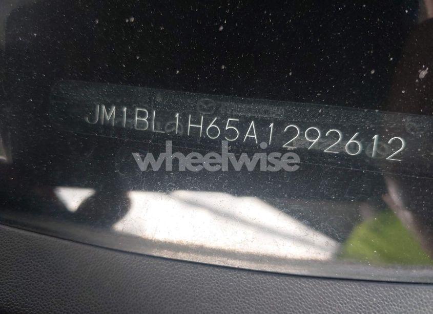 Photo 9 of 2010 Mazda Mazda3 S SPORT (VIN JM1BL1H65A1292612)