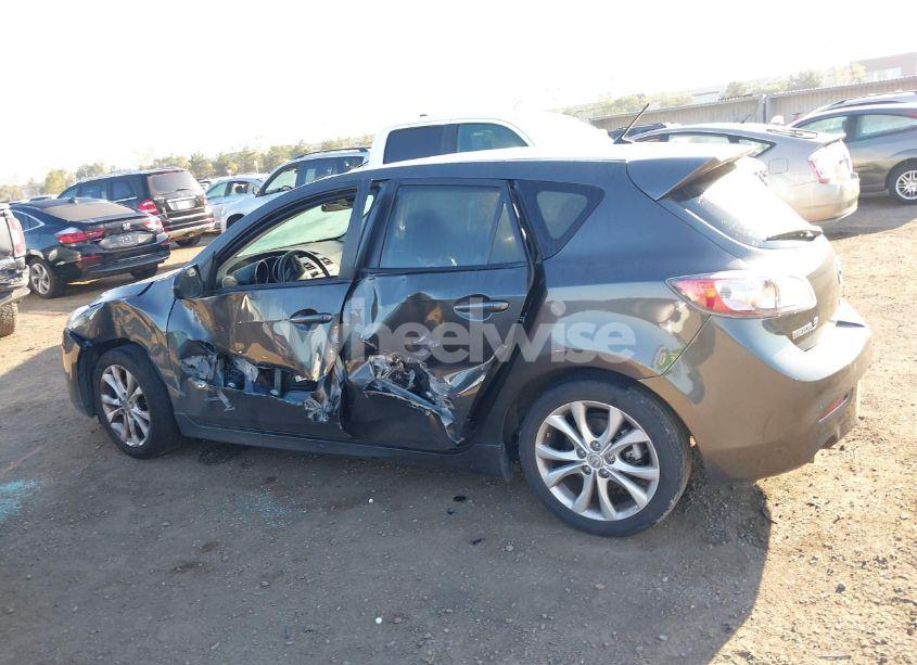 Photo 15 of 2010 Mazda Mazda3 S GRAND TOURING (VIN JM1BL1H66A1240759)