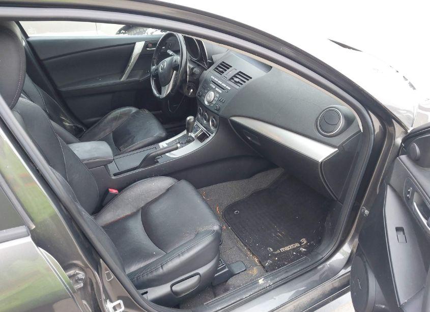 Photo 5 of 2010 Mazda Mazda3 S GRAND TOURING (VIN JM1BL1H66A1278170)
