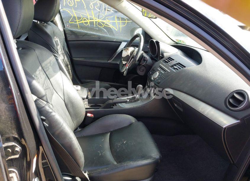 Photo 5 of 2010 Mazda Mazda3 S GRAND TOURING (VIN JM1BL1H66A1287127)