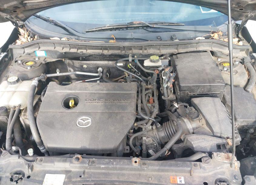 Photo 10 of 2010 Mazda Mazda3 S SPORT (VIN JM1BL1H67A1136846)
