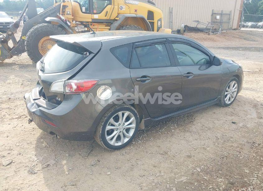 Photo 4 of 2010 Mazda Mazda3 S SPORT (VIN JM1BL1H67A1338859)