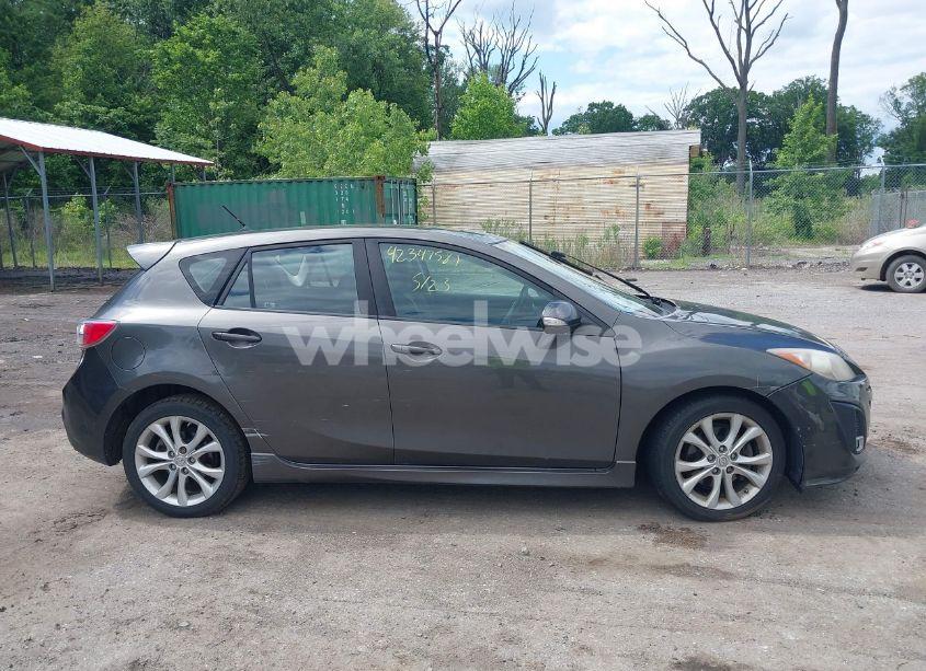Photo 12 of 2010 Mazda Mazda3 S SPORT (VIN JM1BL1H68A1113320)