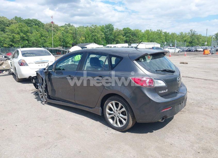 Photo 3 of 2010 Mazda Mazda3 S SPORT (VIN JM1BL1H68A1113320)