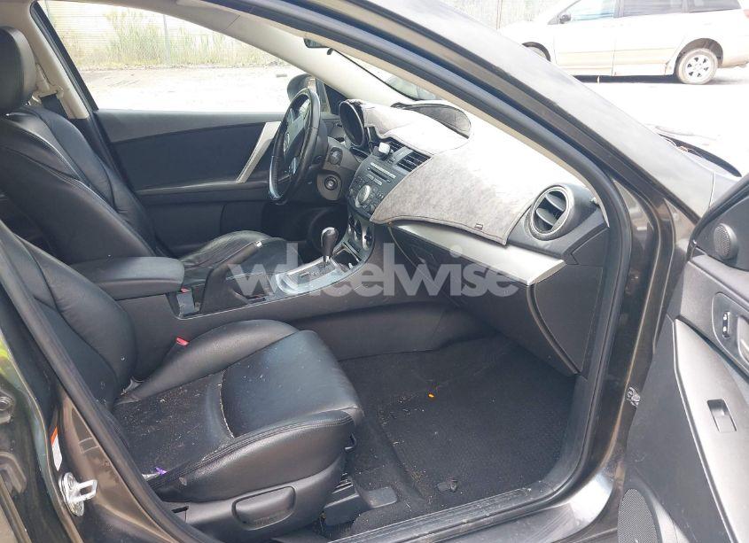 Photo 5 of 2010 Mazda Mazda3 S SPORT (VIN JM1BL1H68A1113320)