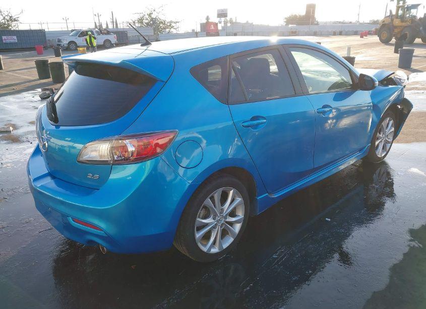 Photo 4 of 2010 Mazda Mazda3 S SPORT (VIN JM1BL1H69A1229237)